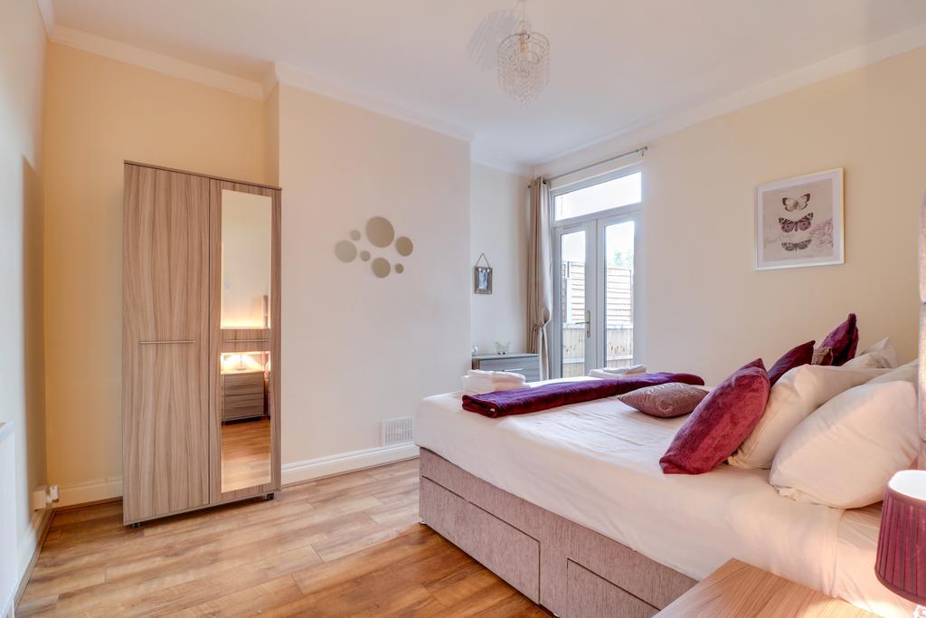 Seventy Eight Apartment Southend-on-Sea Exterior foto
