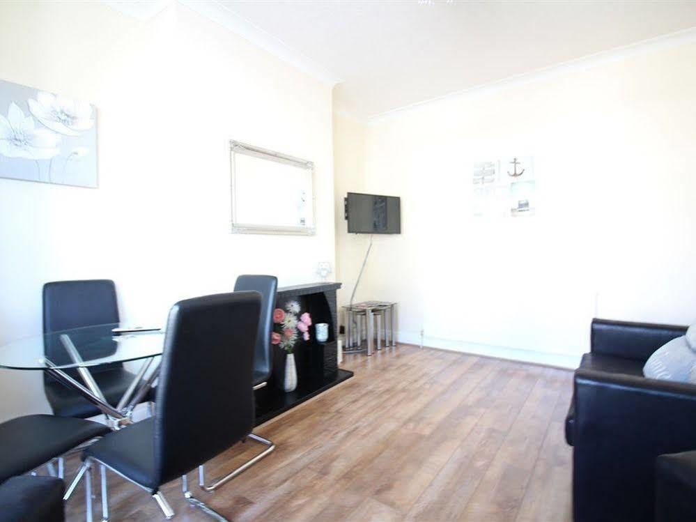Seventy Eight Apartment Southend-on-Sea Exterior foto
