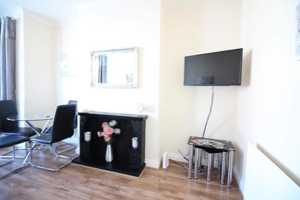 Seventy Eight Apartment Southend-on-Sea Exterior foto